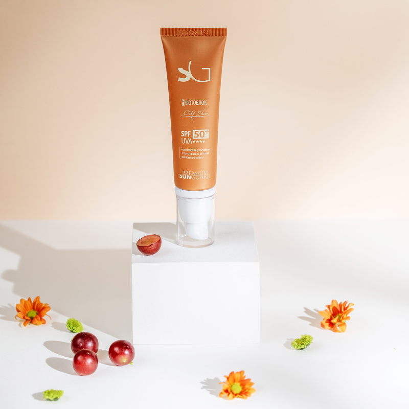 Крем фотоблок Оily Skin SPF 50